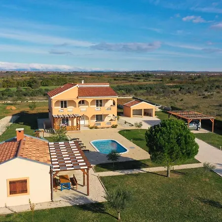 Levatinka Zadarvillas Βίλα Prkos