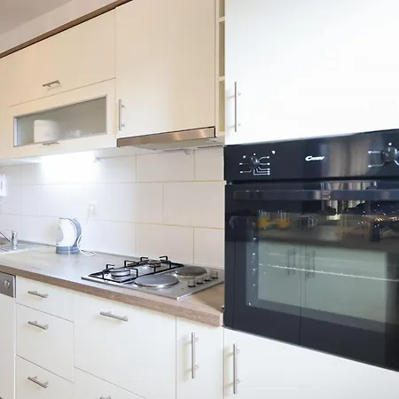 Levatinka Zadarvillas * Prkos